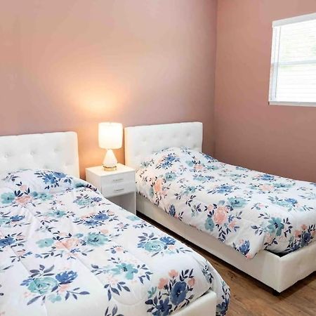 Апартаменти Tampa Bay Oasis Тарпон-Спрінгс Екстер'єр фото